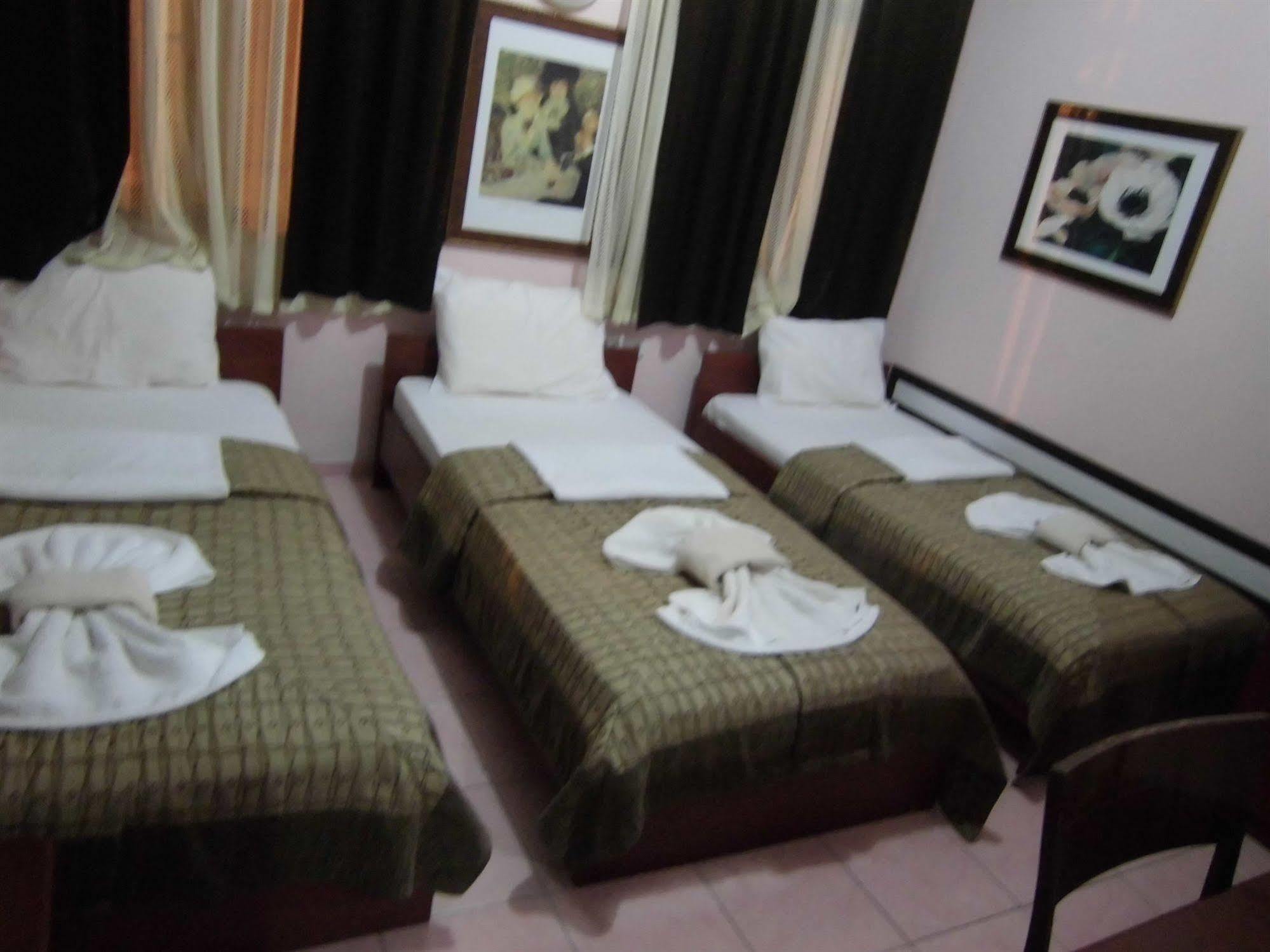 Cinar Otel 2*